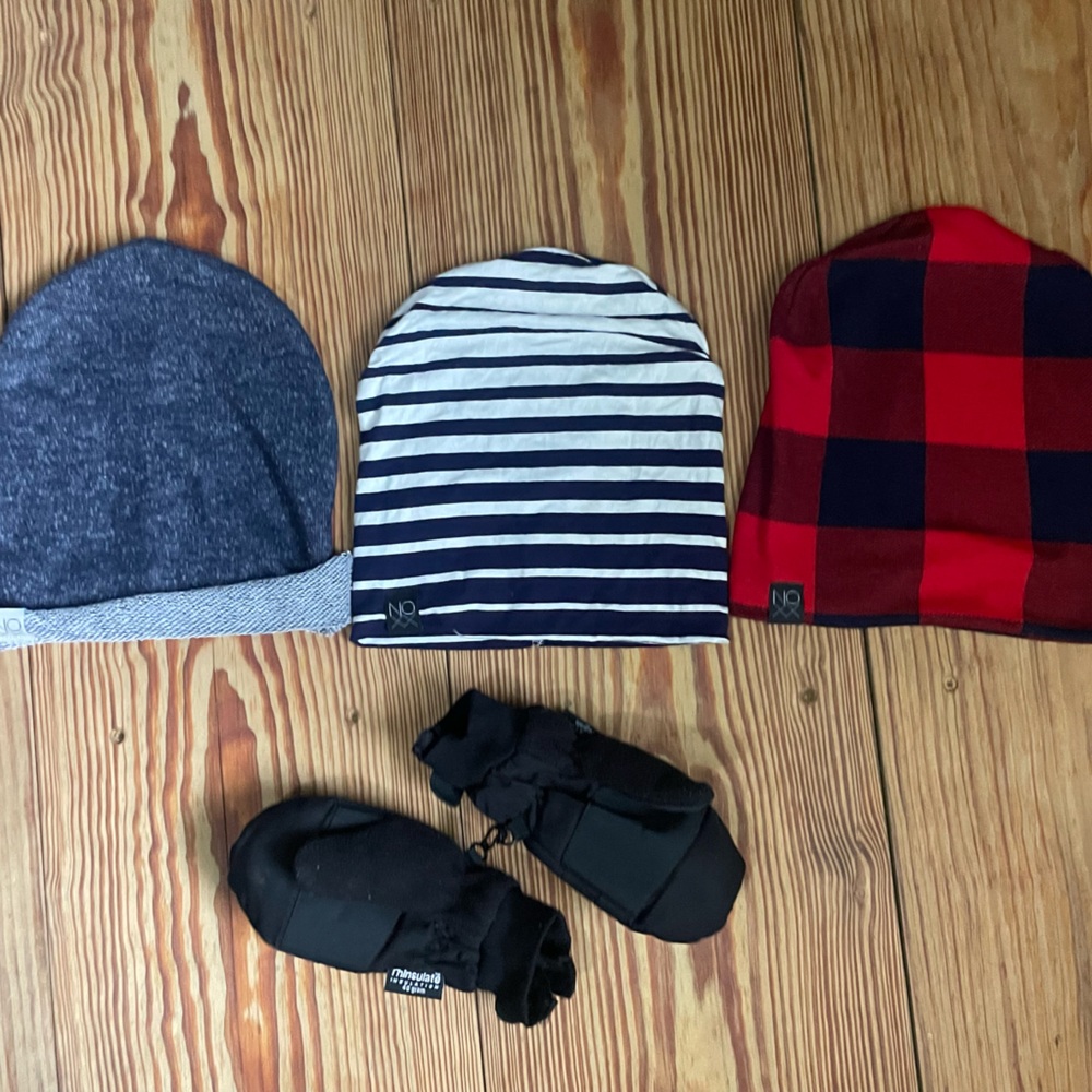 Noxx toddler beanies lot